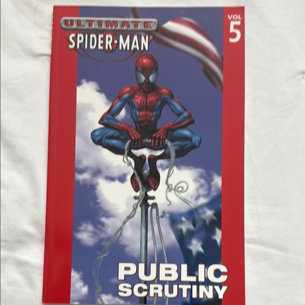 Marvel Ultimate Spider-Man Vol 5 Red and Blue